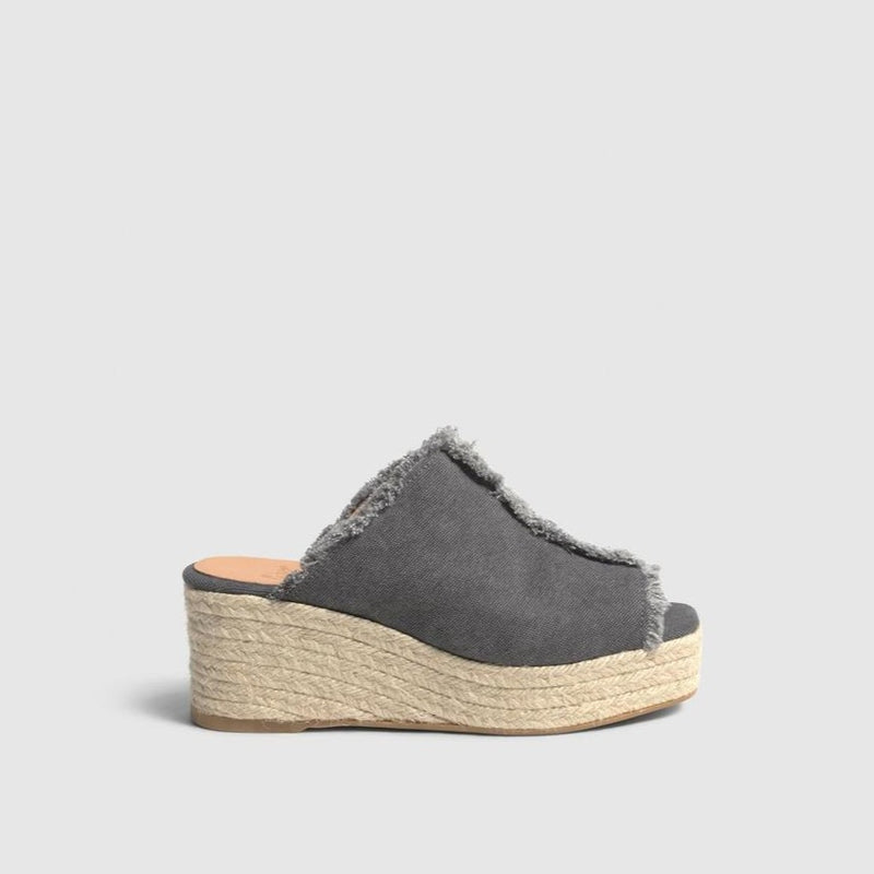 QUERAL/002 CHARCOAL